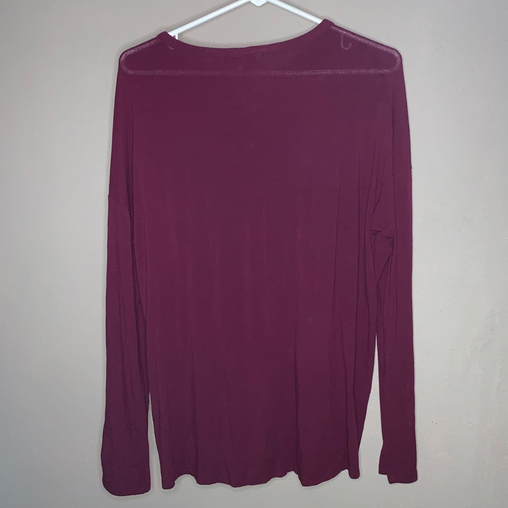Express Criss Cross Strappy Medium Long Sleeve - Picture 7 of 13